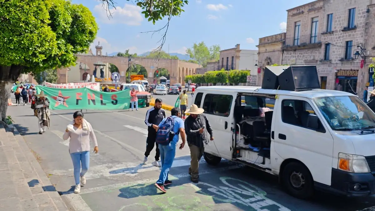 Manifestación del FNLS en Morelia